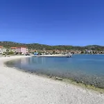 Deni * Vinišće