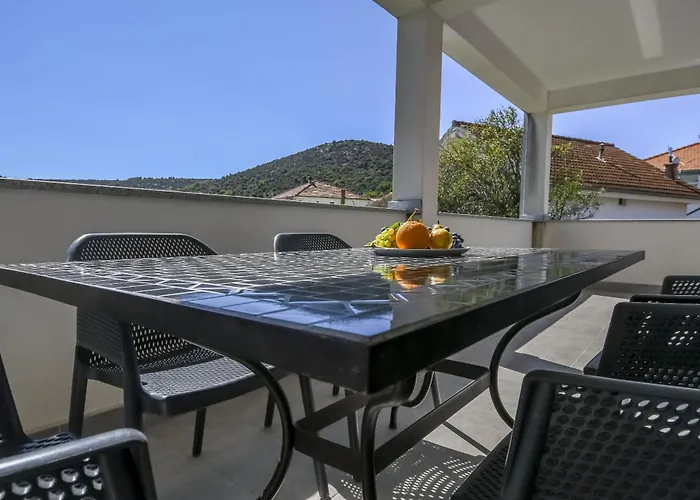 Deni Apartmán